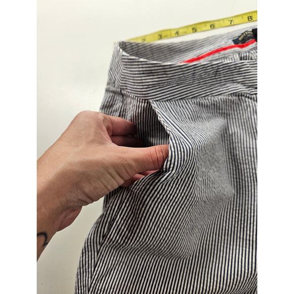 British Khaki size 8 seer sucker navy white stripes ankle Cropped pants EUC * - Picture 3 of 8